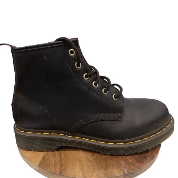 Dr Martens 101  Crazy Horse Brown Leather Women's size 9 Men's 8 - Picture 2 of 10